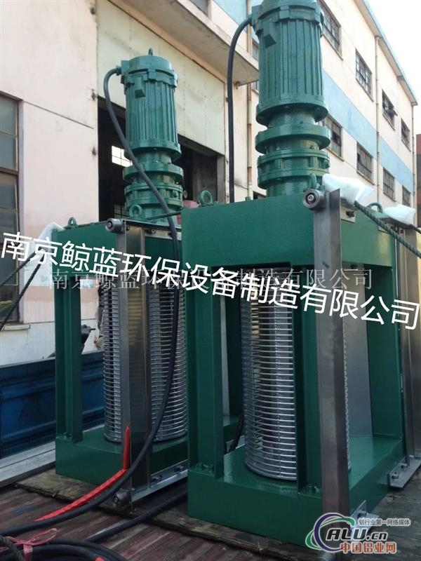 粉碎型格栅除污机粉碎型格栅