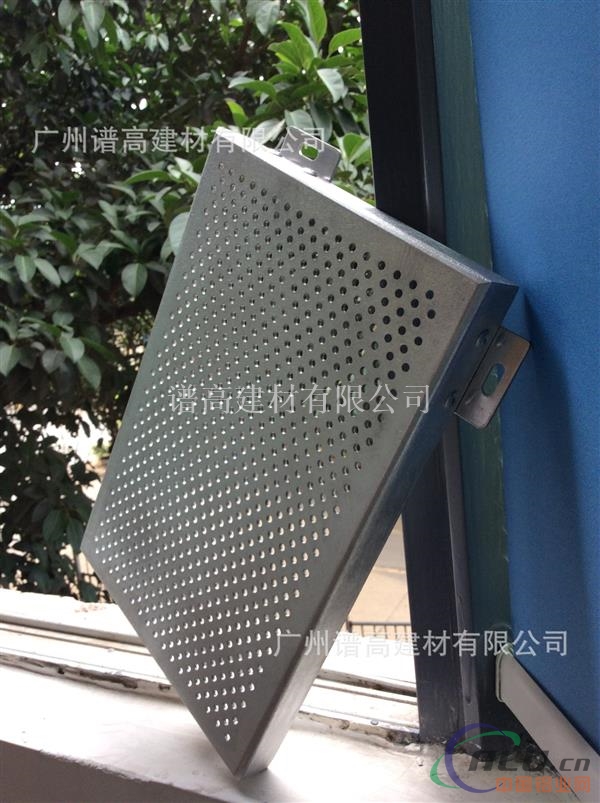 工程博物馆室内防火铝扣板吊顶