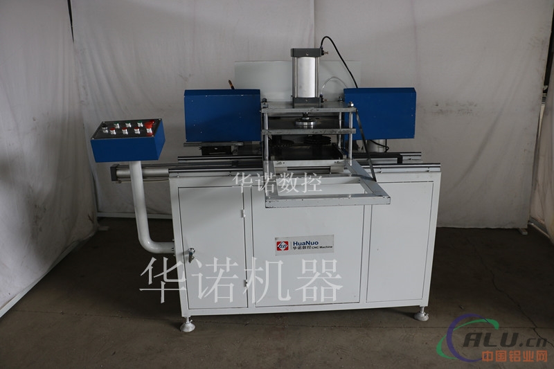 断桥铝合金门窗设备型号