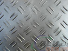 防滑铝板，五条筋花纹铝板质优价廉，发货速度快