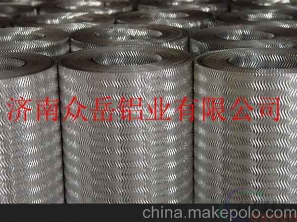 扁豆型铝板供应商