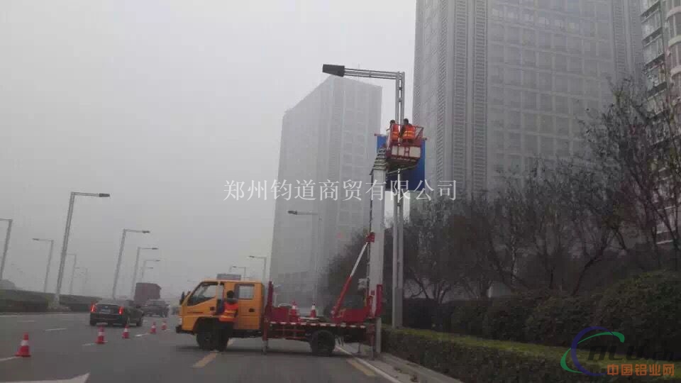 铝合金灯杆道旗定做  铝合金路灯道旗制作