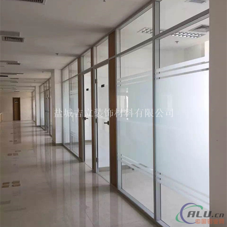 南京办公室玻璃隔断装修，吉立公司报价优惠