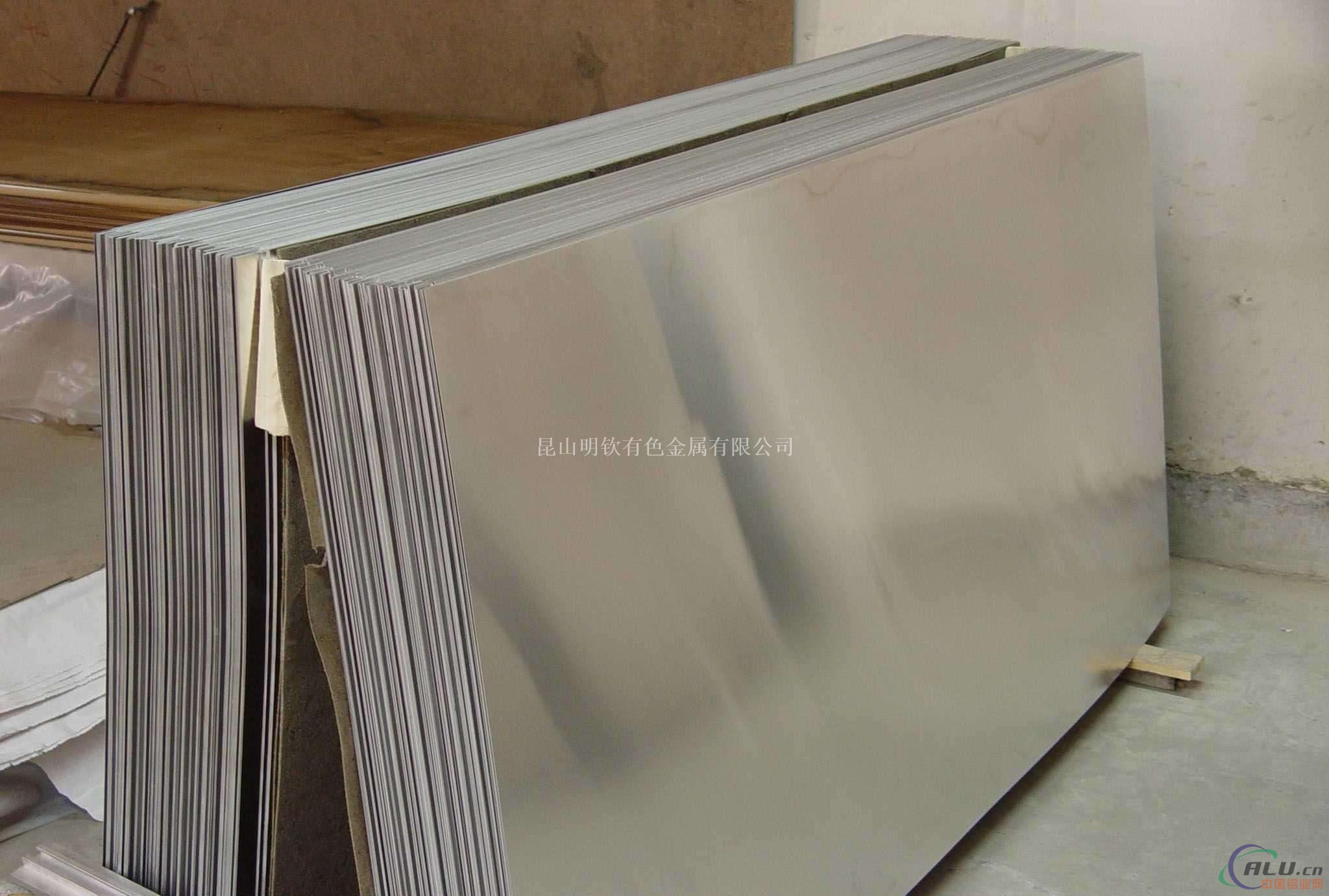 国产铝板铝板供应商