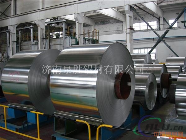 山东保温铝皮生产厂家，低价供应0.7mm厚铝皮