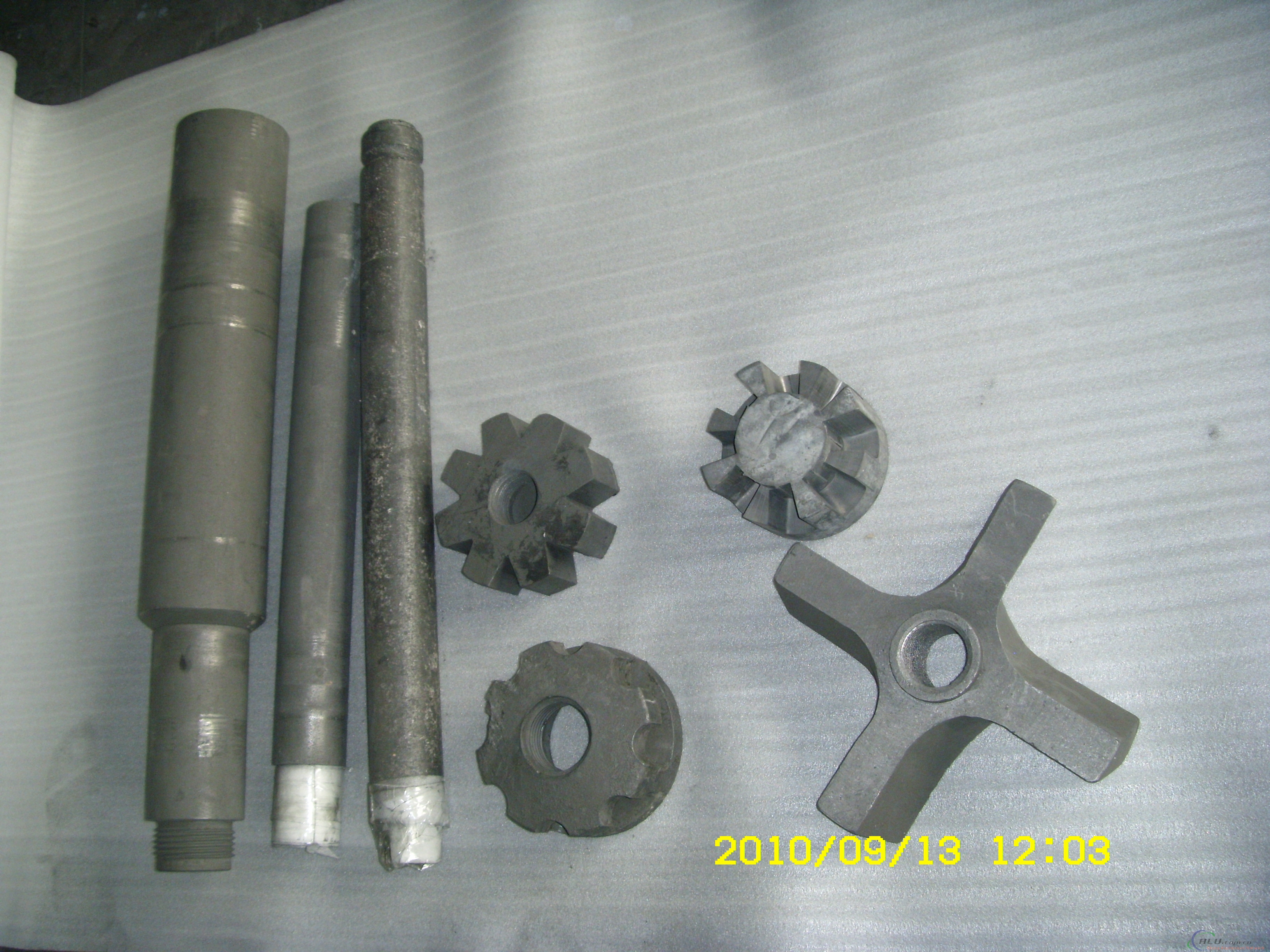 Graphite rotor and shaft  3