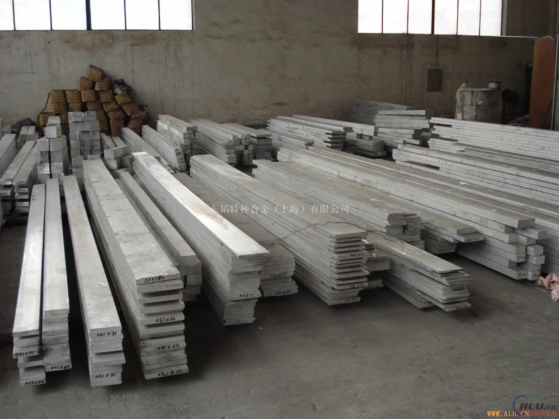 西南铝业5182防锈建筑用铝型材 非标定制