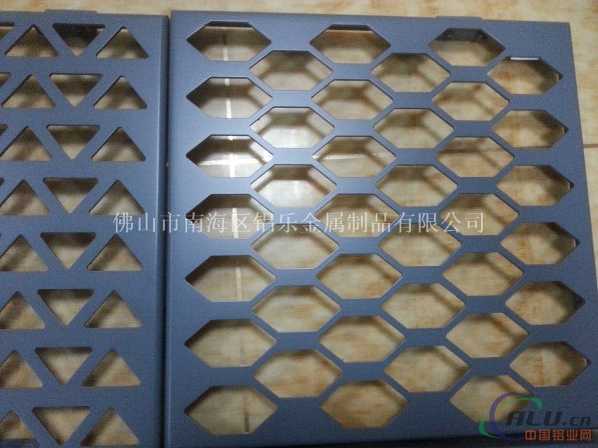 冲孔铝单板-优质冲孔铝单板供应商