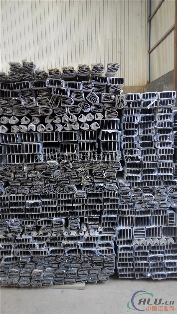乌兰察布净化板铝材活动房铝材