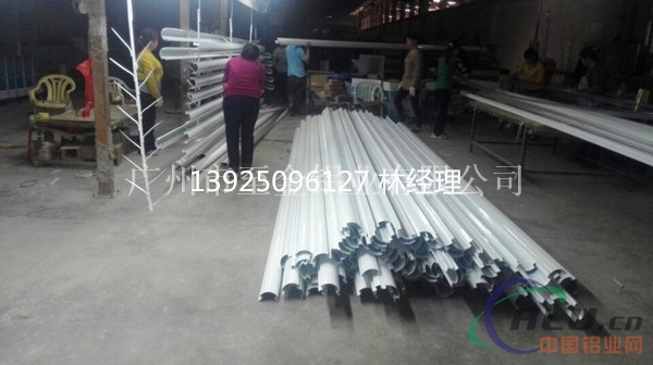 加油站包柱铝型材厂家现货供应