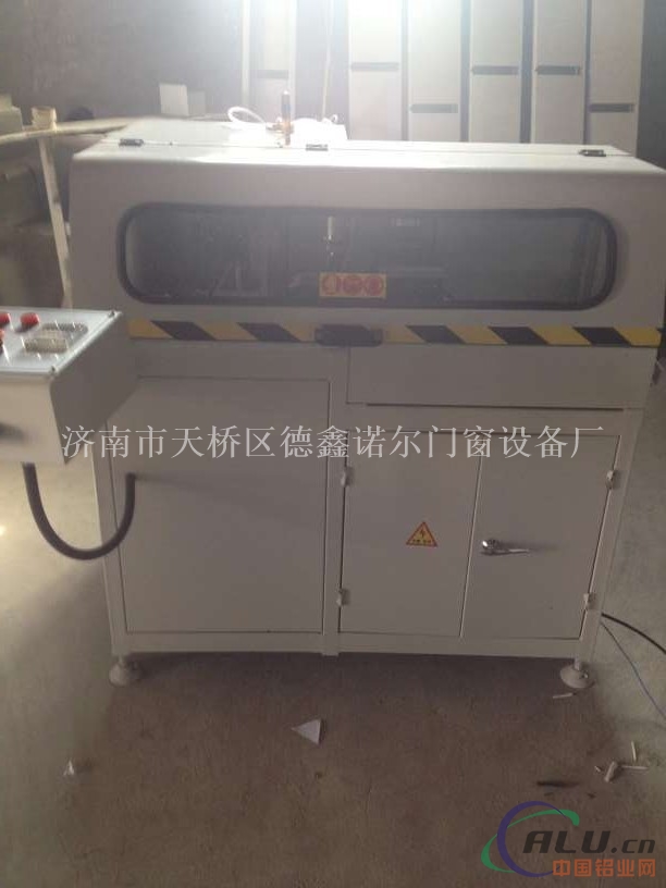 【福建宁德隔热断桥铝门窗设备多少钱】