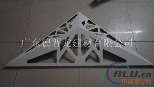 浮雕铝单板用多厚的铝板 浮雕铝单板