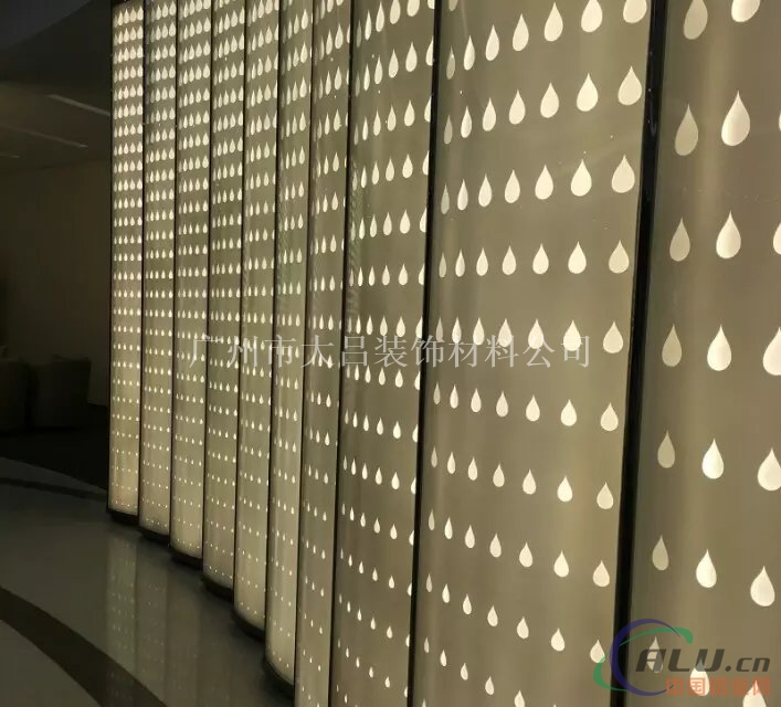 冲孔铝单板-造型铝单板-木纹铝单板厂家