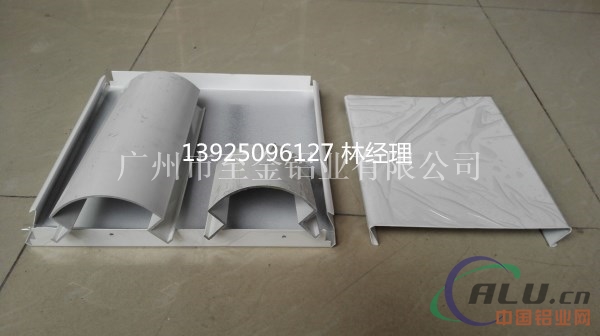 高州加油站立柱装饰包柱圆角铝厂家现货成批出售