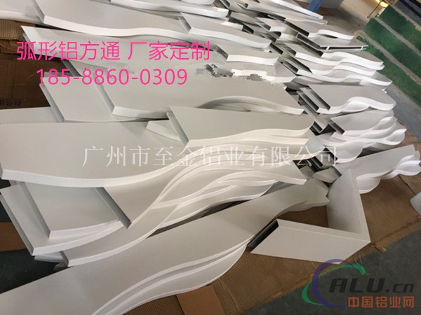 云南装饰【外墙铝格栅】多少钱18588600309