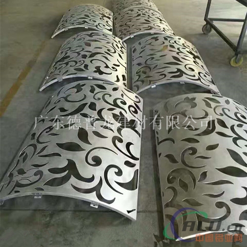 雕刻包柱铝单板厂家