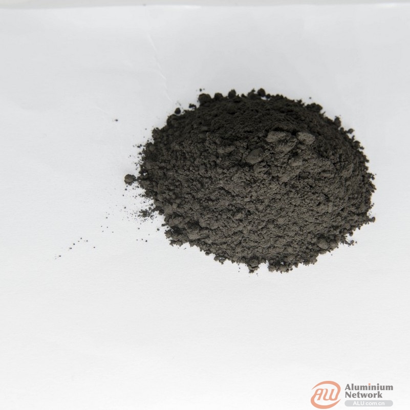 Chromite sand. Apply for glass industry