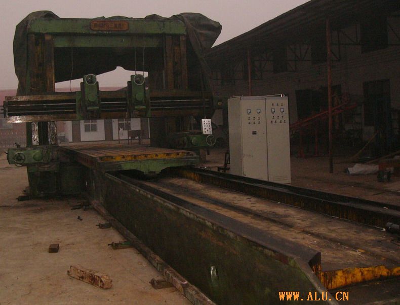 龙门刨2.5×8米，佳木斯机床厂产