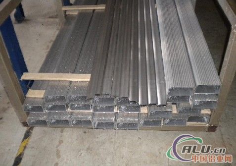 铝型材工业材