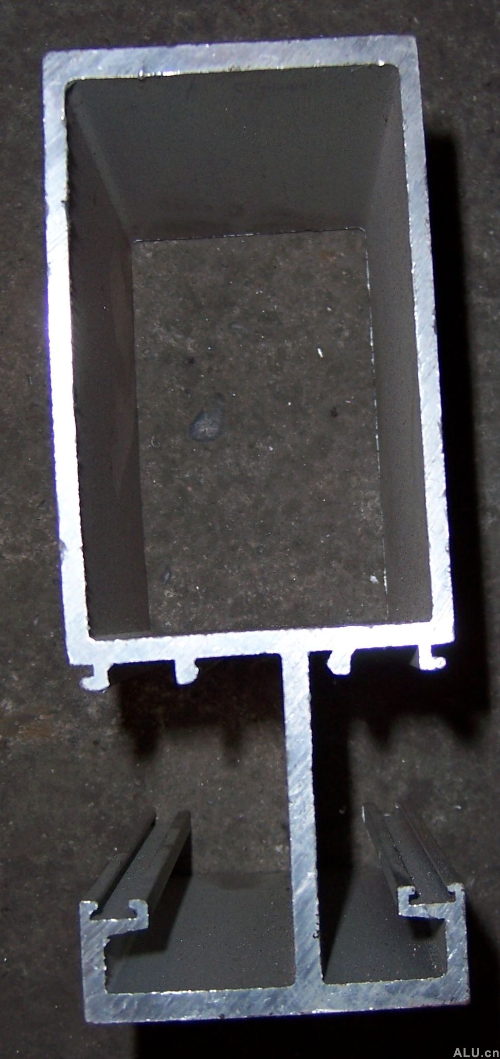 aluminium profile for window & door