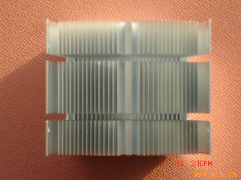 fan type flat bottom radiator