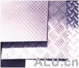 供应铝棒．铝板．铝管．热扎大卷．铝箔．铝锭．纯铝．铝型材．