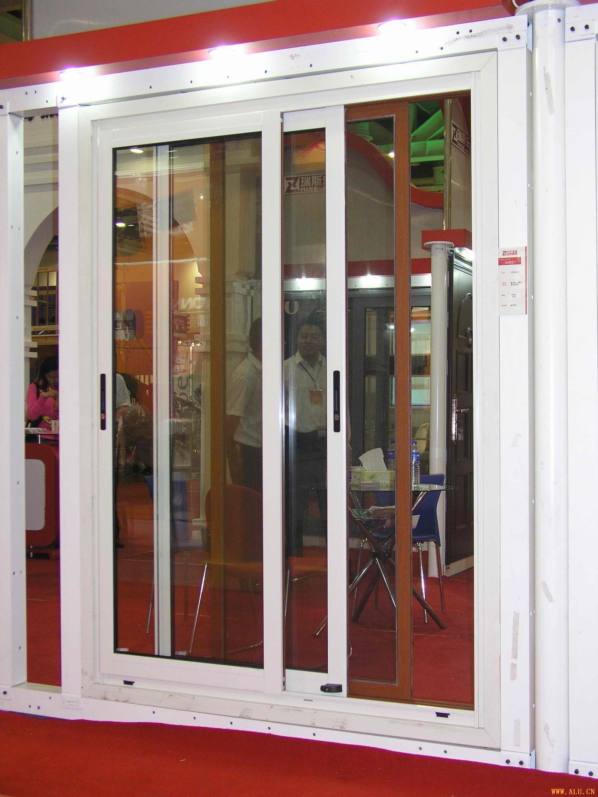 Aluminium Sliding Door 