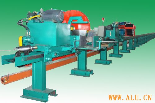 Hauling machine