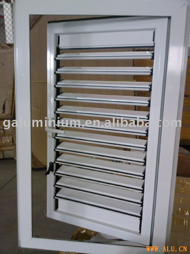 49 manual control rolling blind
