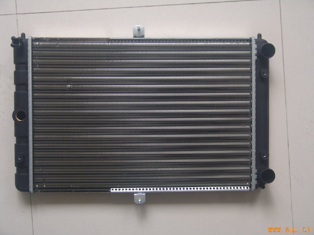 radiator for Audi