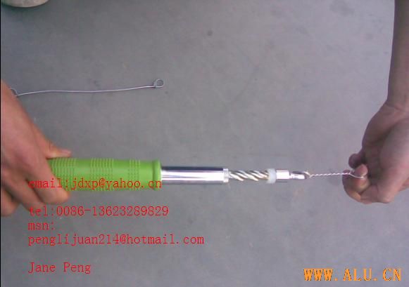 torsional tool