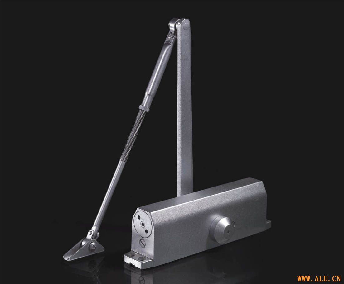 door closer