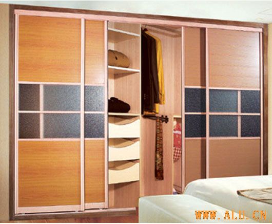 Aluminium Closet Door-03