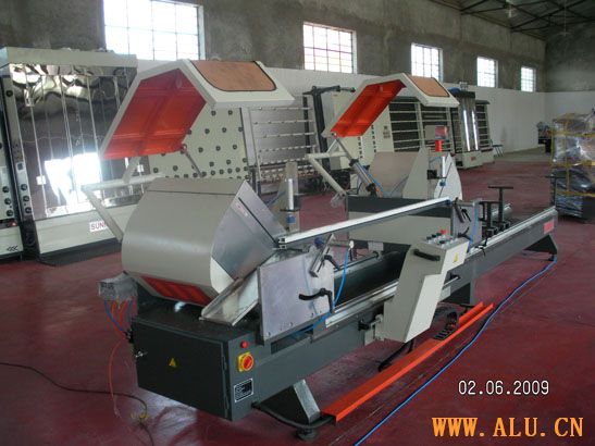 Digital-display Double-head Precision Cutting Saw for Aluminum Profile 