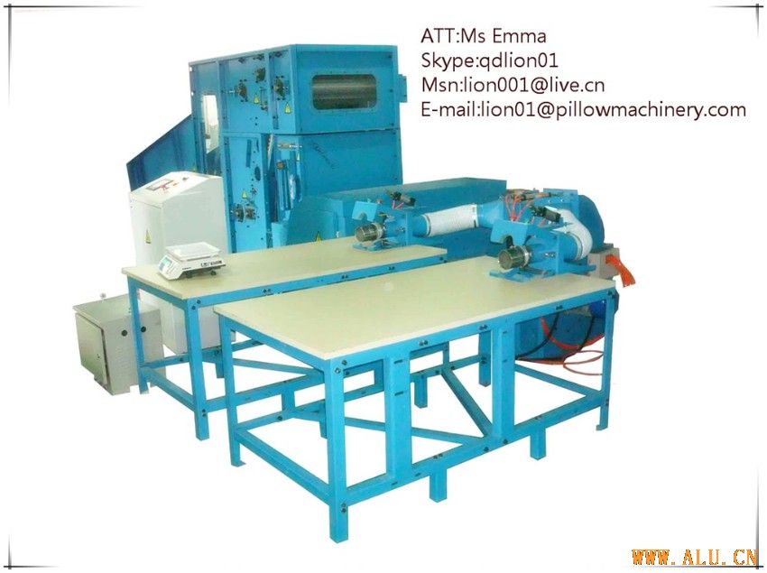 Automatic computerized pillow machine