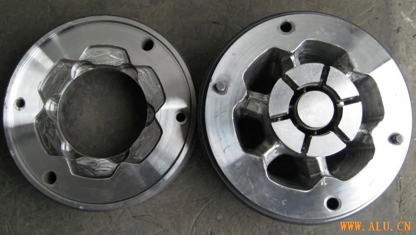 extrusion mould