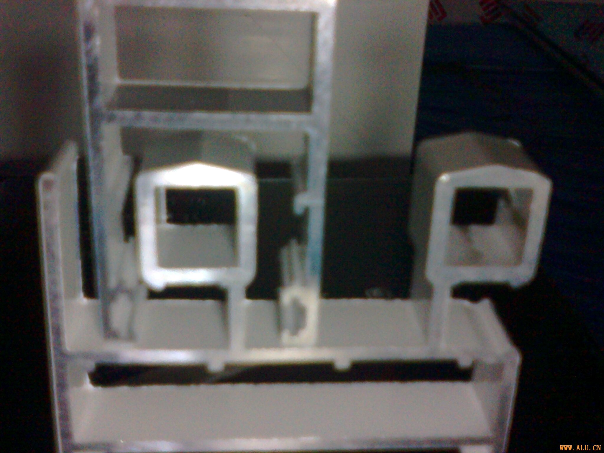 72Series Sliding Windows Alu