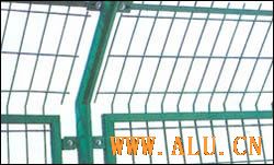  wire fence