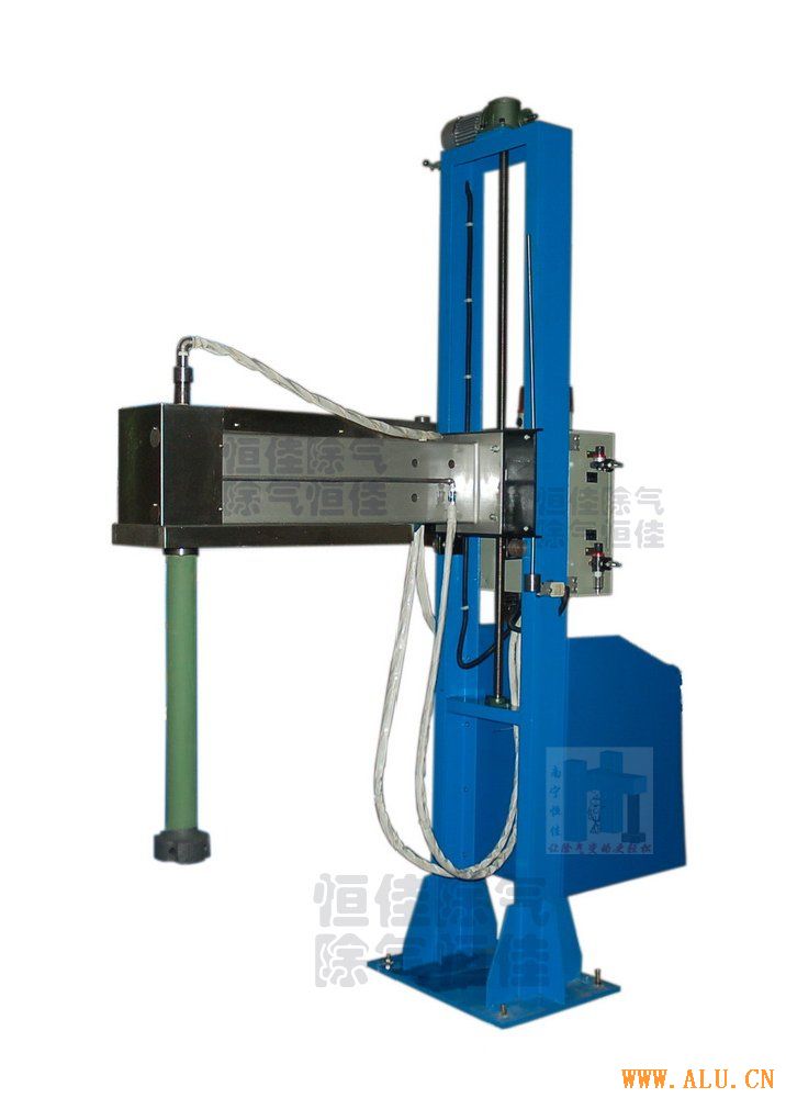 Fixed degasser with mechanical lifting system