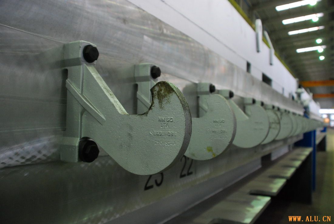 anode clamp