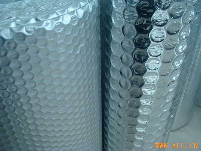 Foil bubble insulation