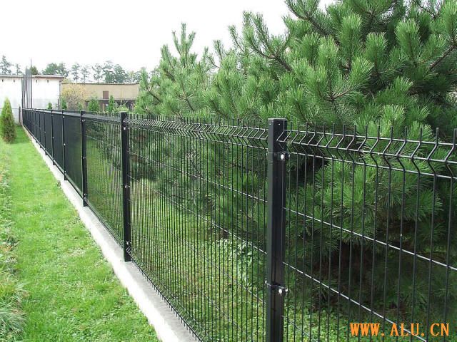 Wire Mesh Fence