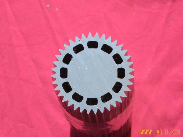 Aluminum heat sink profile NO.64