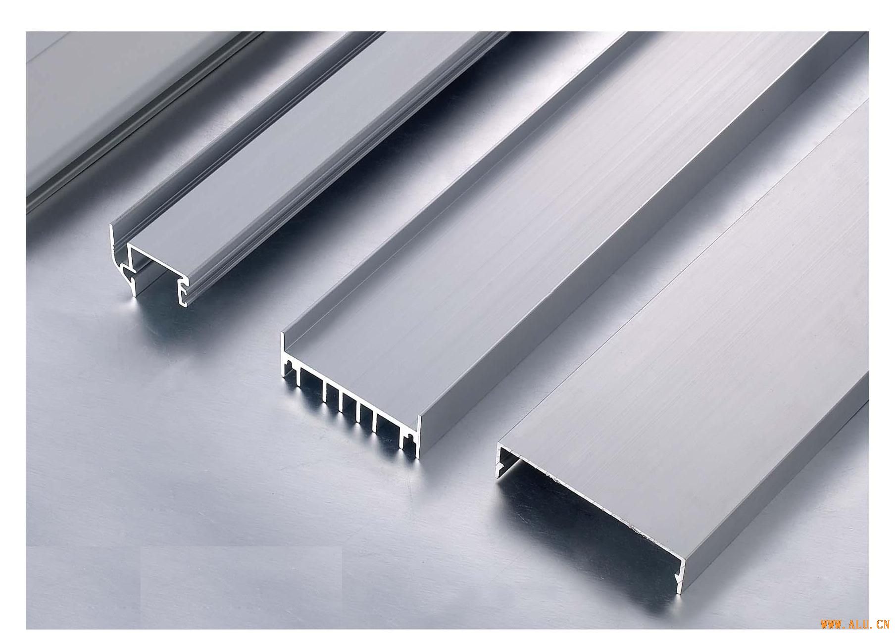 Aluminium Extrusions AE11