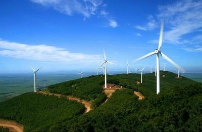 风电光伏装机容量猛增 中国领跑清洁能源发展